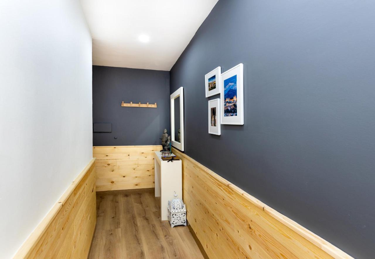 Living Albayzin. Parking&Wifi Apartment Granada Bagian luar foto