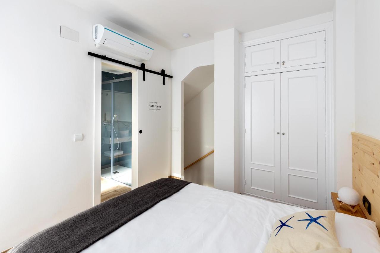 Living Albayzin. Parking&Wifi Apartment Granada Bagian luar foto