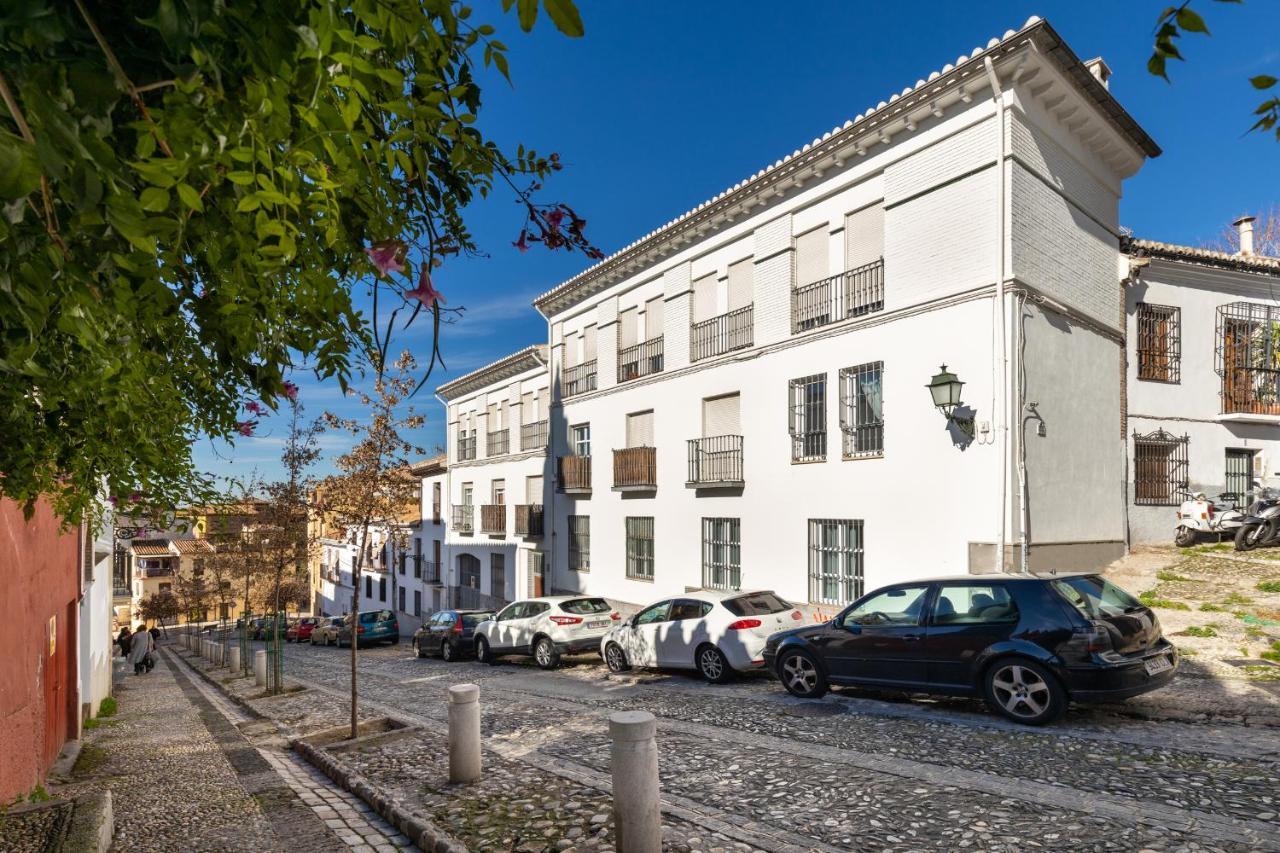 Living Albayzin. Parking&Wifi Apartment Granada Bagian luar foto