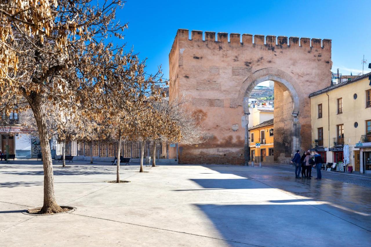 Living Albayzin. Parking&Wifi Apartment Granada Bagian luar foto