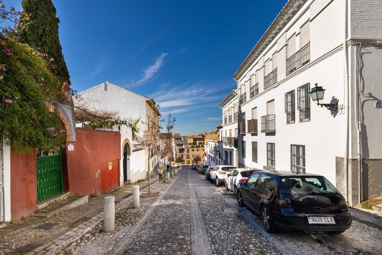 Living Albayzin. Parking&Wifi Apartment Granada Bagian luar foto